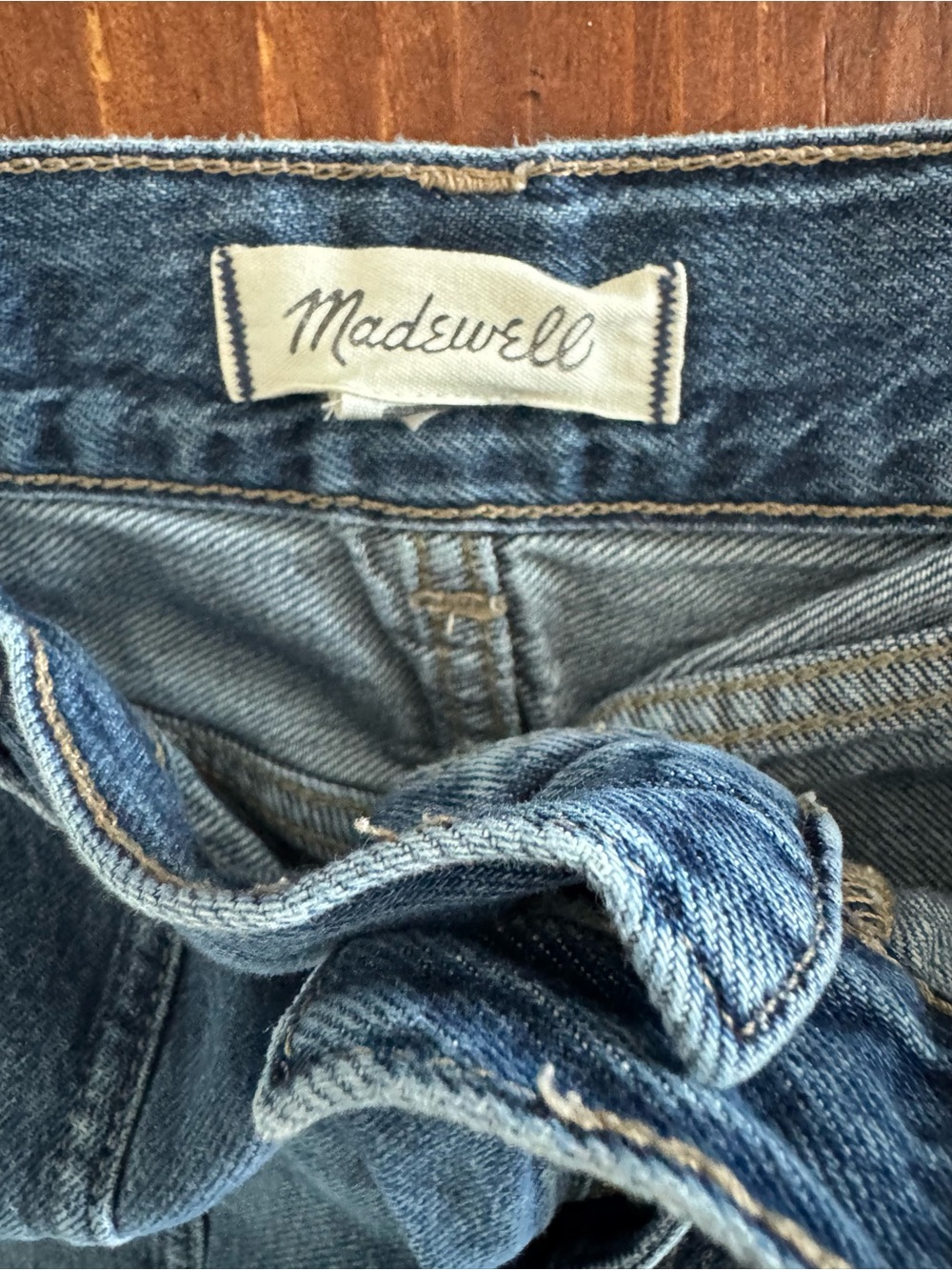 EUC Madewell Superwide Leg Jeans Airy Denim 28 - Picture 4 of 4